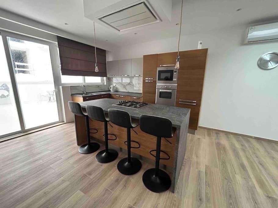 A Flat In The Heart Of Bugibba Διαμέρισμα Σεντ Πόλς Μπέι Εξωτερικό φωτογραφία